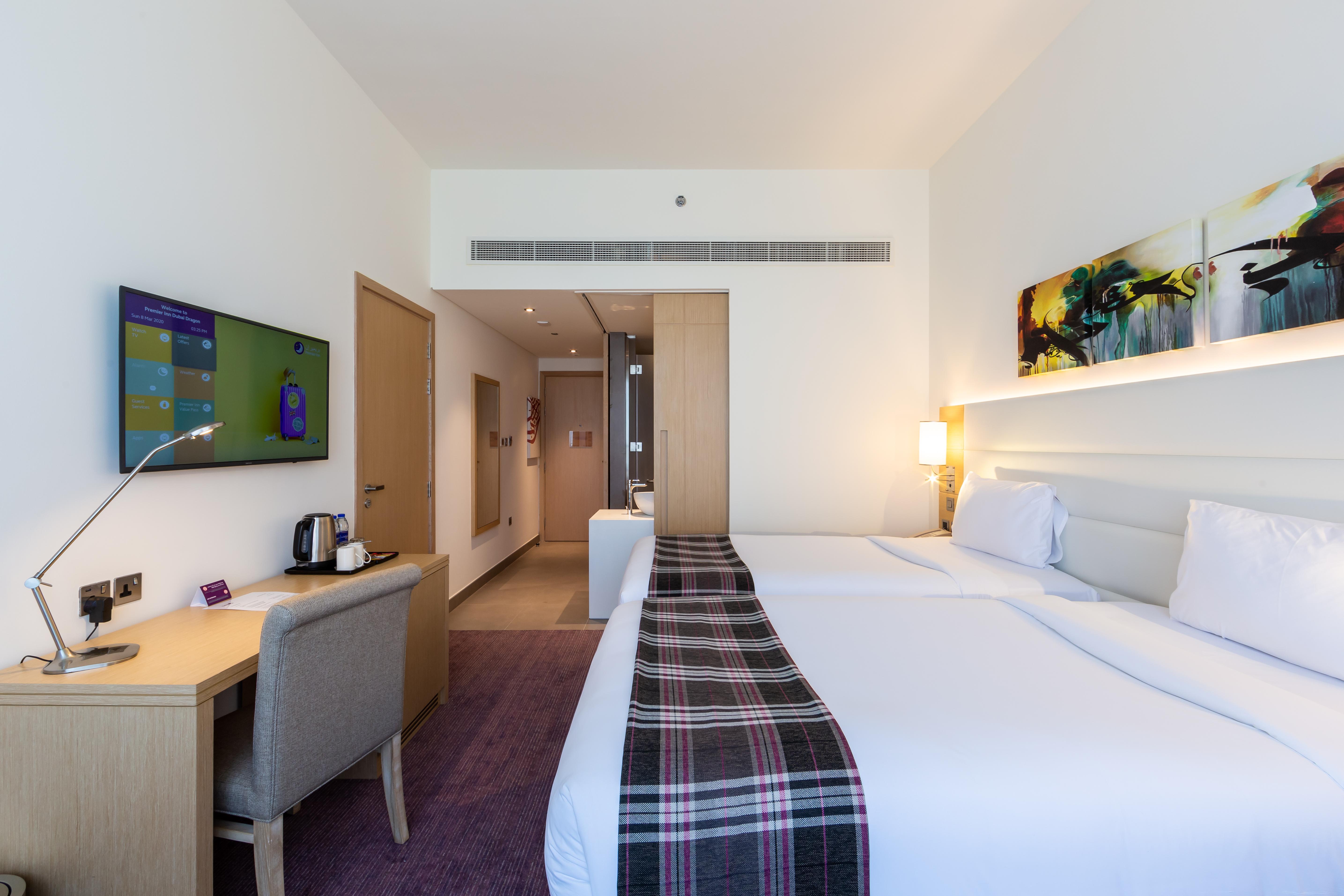 Premier Inn Dubai Dragon Mart Exteriér fotografie