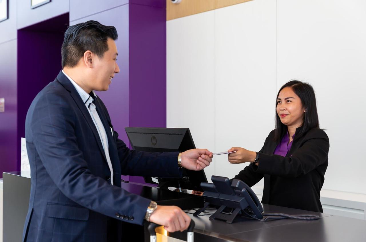 Premier Inn Dubai Dragon Mart Exteriér fotografie